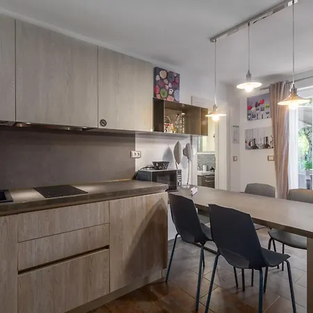 House Cetiri Hrasta Pićan