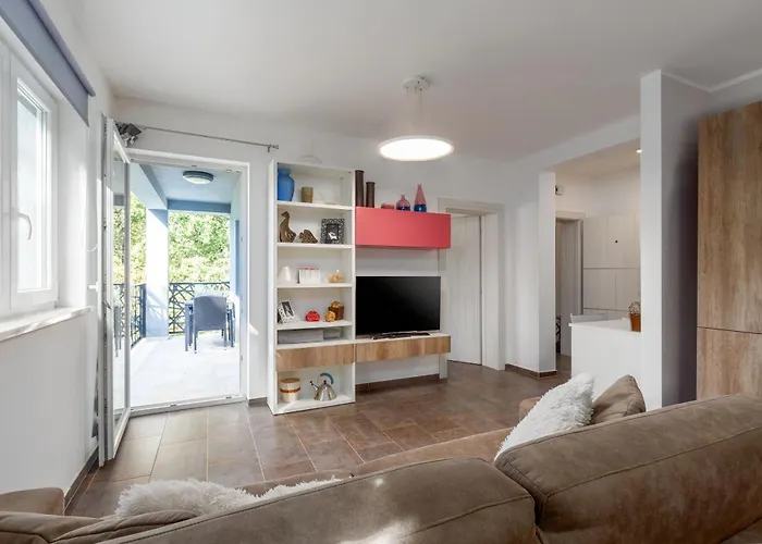 House Cetiri Hrasta *